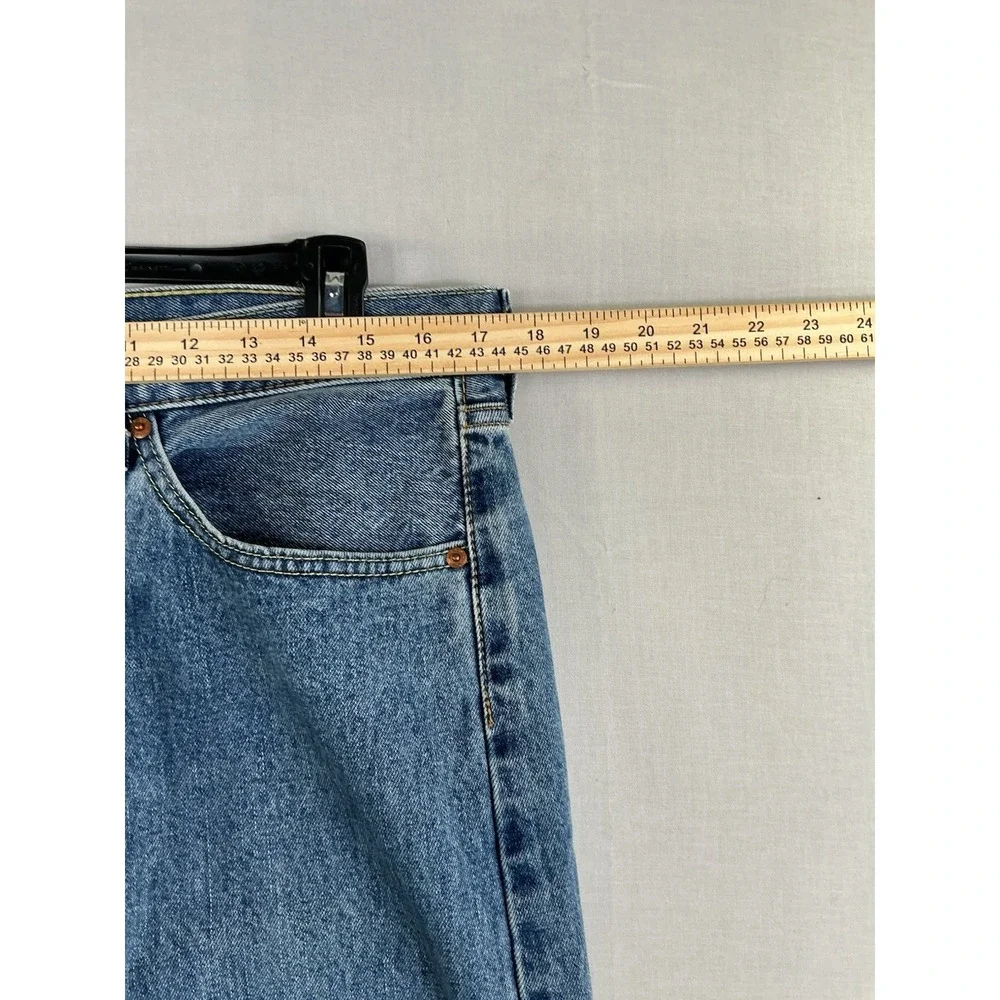Levi's 505 Regular Fit Straight Leg Blue Jeans Men's Size 34x32 Denim